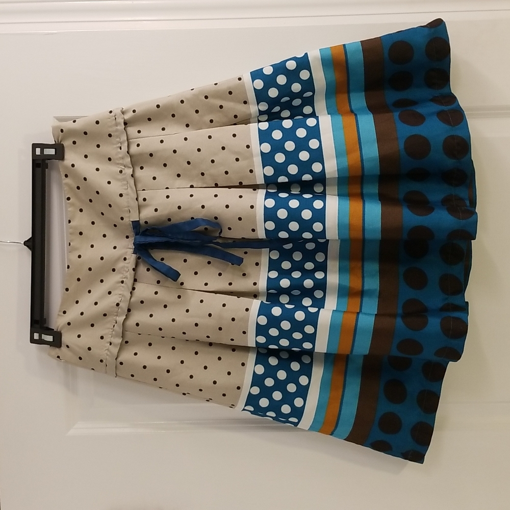 NYC Clothing district sample skirt. Size small